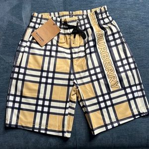 COPY - Burberry Shorts NEW!